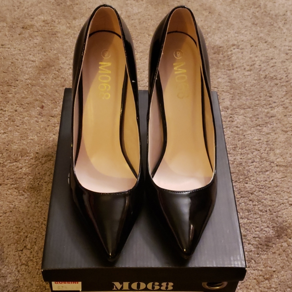 Black Patent Leather Pumps